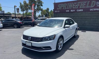 2016 Volkswagen Passat 1 8T S