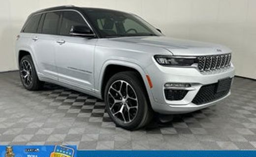 2022 Jeep Grand Cherokee Summit