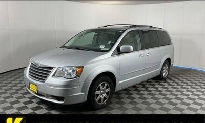 2008 Chrysler Town AND Country