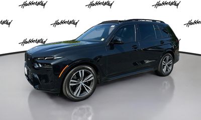 2025 BMW X7 M60i