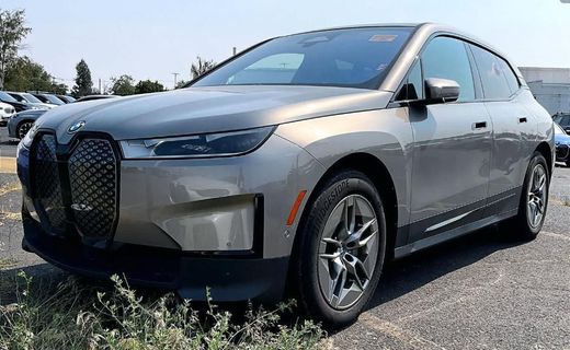 2023 BMW IX XDRIVE50I