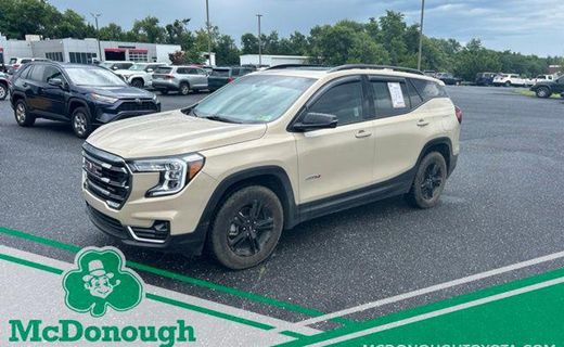 2023 GMC Terrain AT4