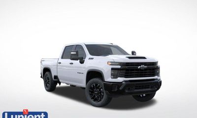 2026 Chevrolet Silverado HD Custom