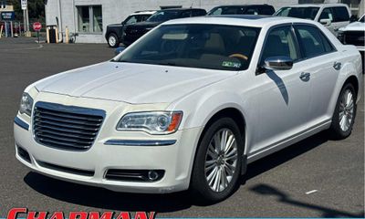 2012 Chrysler 300 Limited