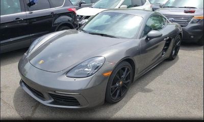 2021 Porsche 718 Cayman T