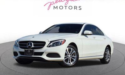 2015 Mercedes-Benz C-Class 4 Matic