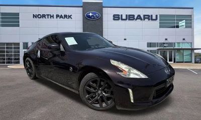 2017 Nissan 370Z Base