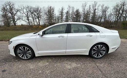 2017 Lincoln MKZ Reserve