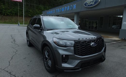 2025 Ford Explorer