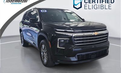 2025 Chevrolet Traverse LT