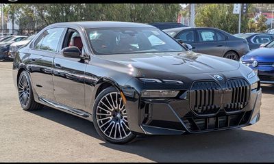 2026 BMW 740I