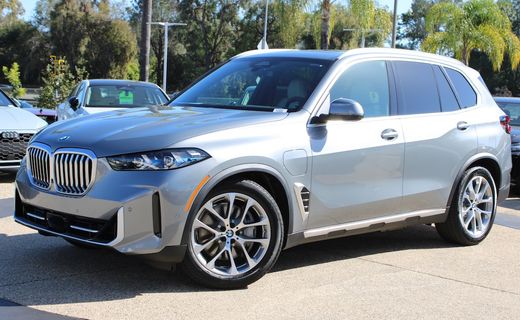 2026 BMW X5 XDRIVE50E