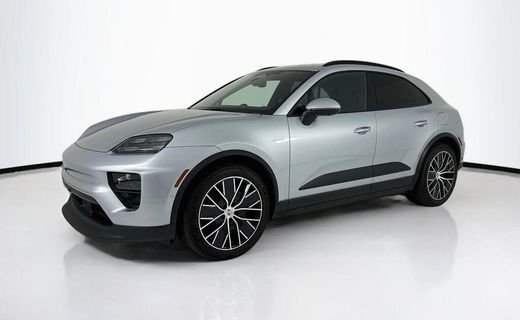 2025 Porsche Macan