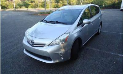 2012 Toyota Prius V Five