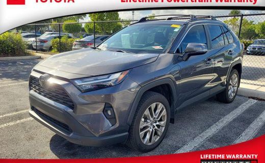 2024 Toyota RAV4 XLE Premium