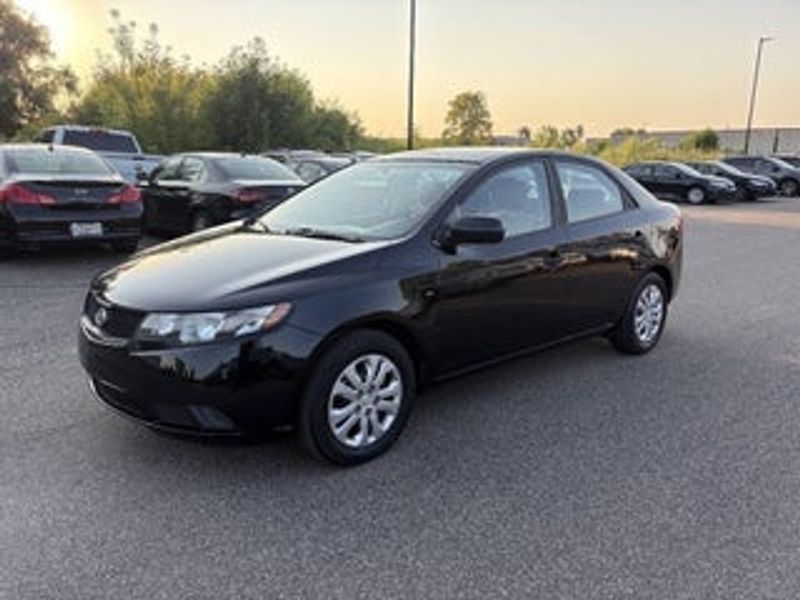 2010 Kia Forte — a typically priced live listing