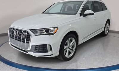 2023 Audi Q7 Quattro Premium