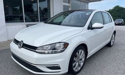 2019 Volkswagen Golf S SE