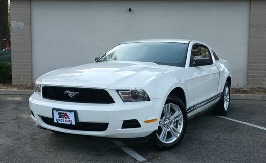 2010 Ford Mustang Base