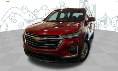 2023 Chevrolet Traverse LT