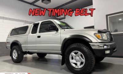 2004 Toyota Tacoma Deluxe