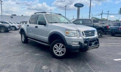 2010 Ford Explorer Sport Trac XLT