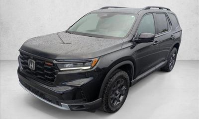 2025 Honda Pilot Trailsport