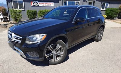 2017 Mercedes-Benz GLC-Class GLC300