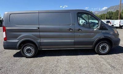 2015 Ford Transit SRW LOW Roof