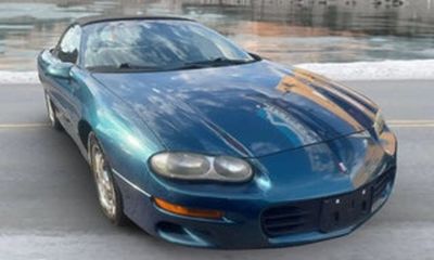 2000 Chevrolet Camaro Sport