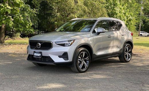 2023 Volvo XC40