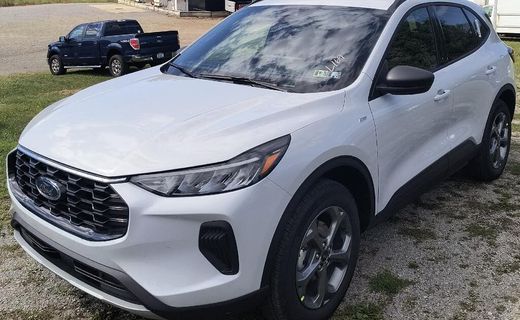 2025 Ford Escape ST Line