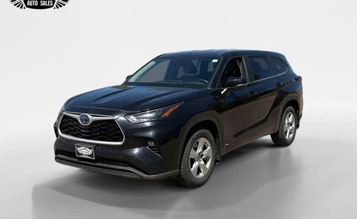 2024 Toyota Highlander LE
