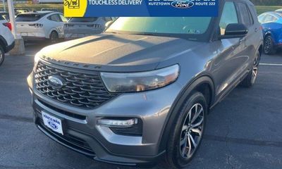 2022 Ford Explorer ST Line