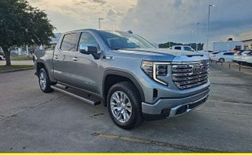 2026 GMC Sierra SLT