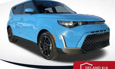 2023 Kia Soul EX