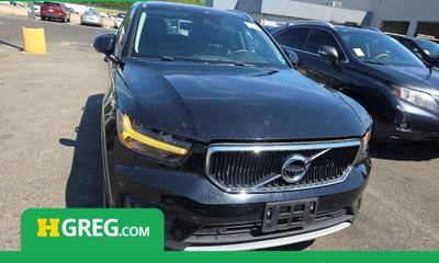 2022 Volvo XC40 Momentum Excl S60