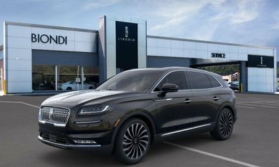 2022 Lincoln Nautilus BLK Label