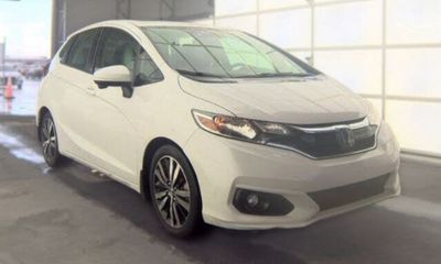 2019 Honda FIT EX