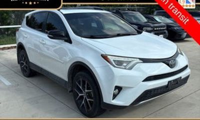 2017 Toyota RAV4 SE