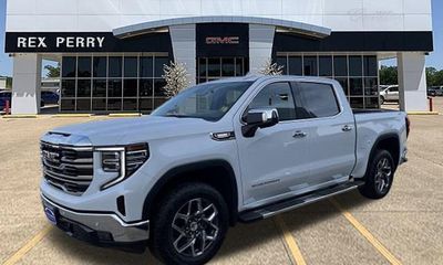 2026 GMC Sierra SLT
