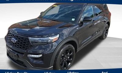 2023 Ford Explorer ST Line