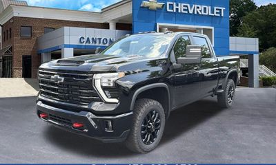 2026 Chevrolet Silverado HD LT