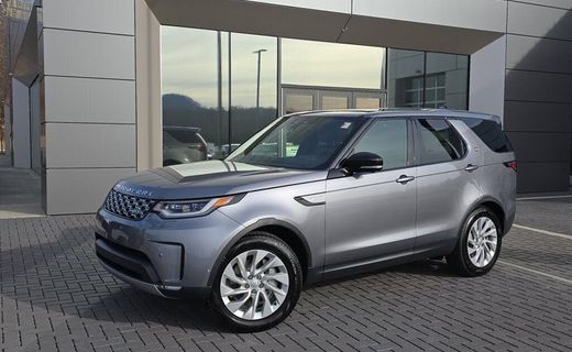 2026 Land Rover Discovery P300 S
