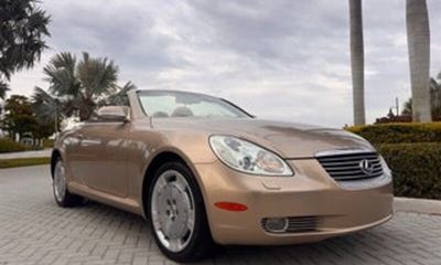 2002 Lexus SC 430