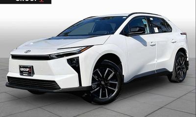 2026 Toyota BZ XLE Plus