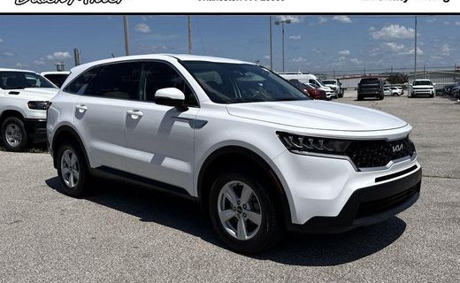 2022 Kia Sorento LX