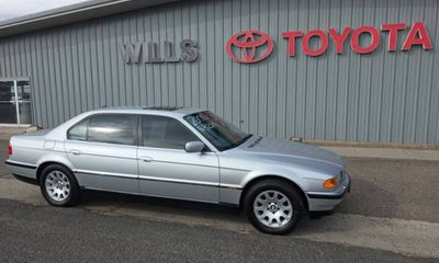2000 BMW 740IL IL