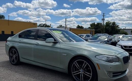 2013 BMW 528I I