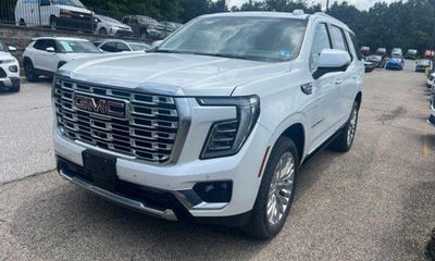 2025 GMC Yukon Denali